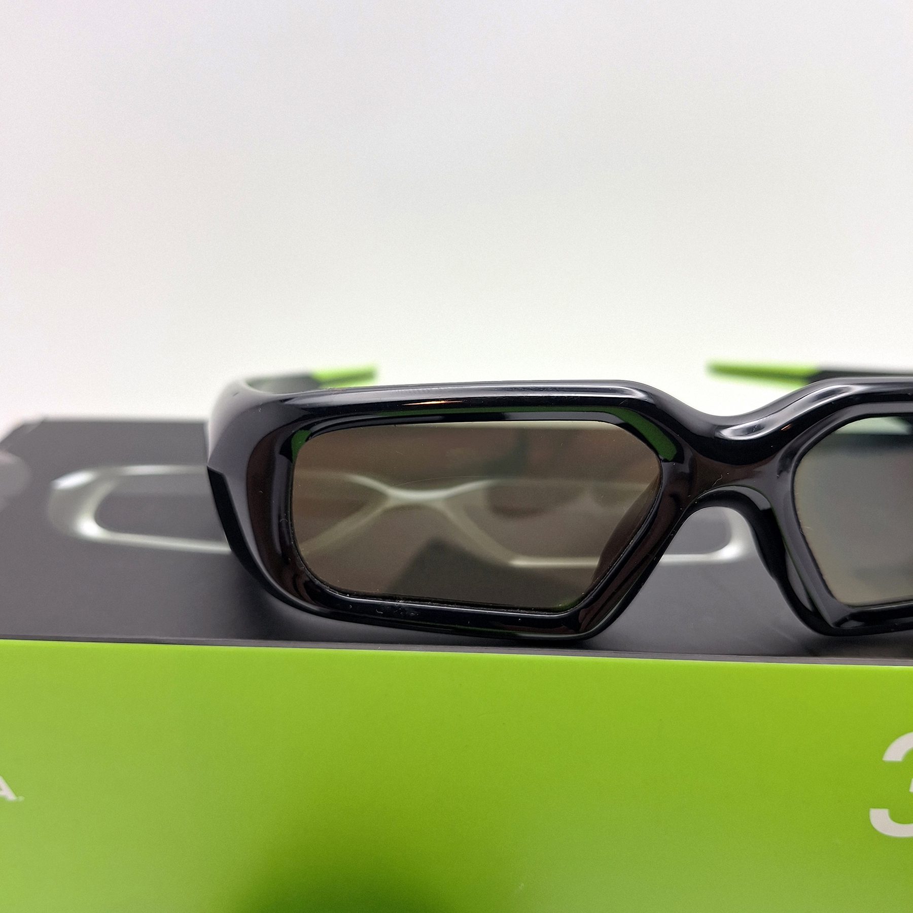 NVIDIA 3D Vision Wireless Glasses - Blu-Ray Movie Gaming - P854 - No Charge - Image 3