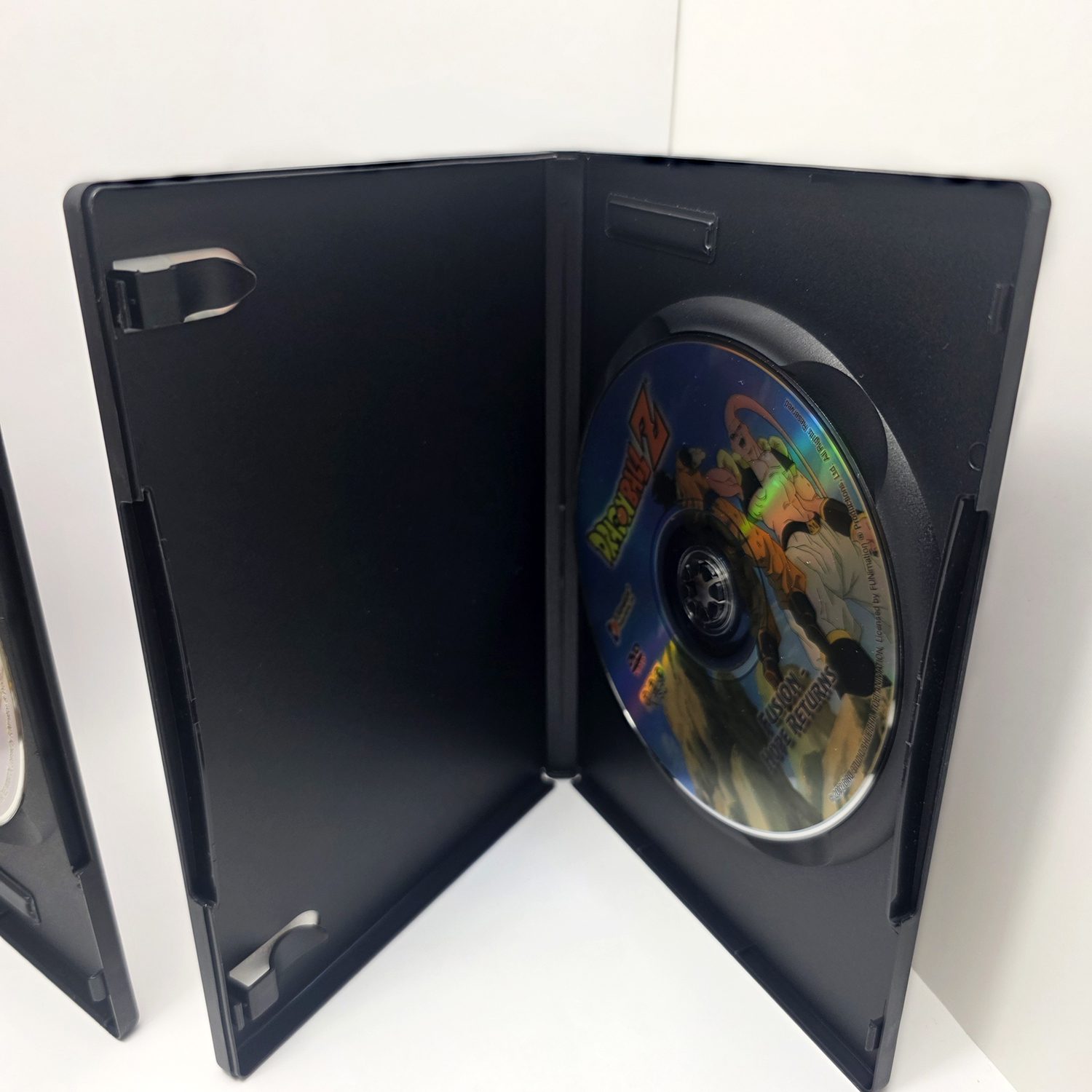 Dragon Ball Z: Fusion Saga Complete DVD Collector's Box Set (7 Discs) - Image 10